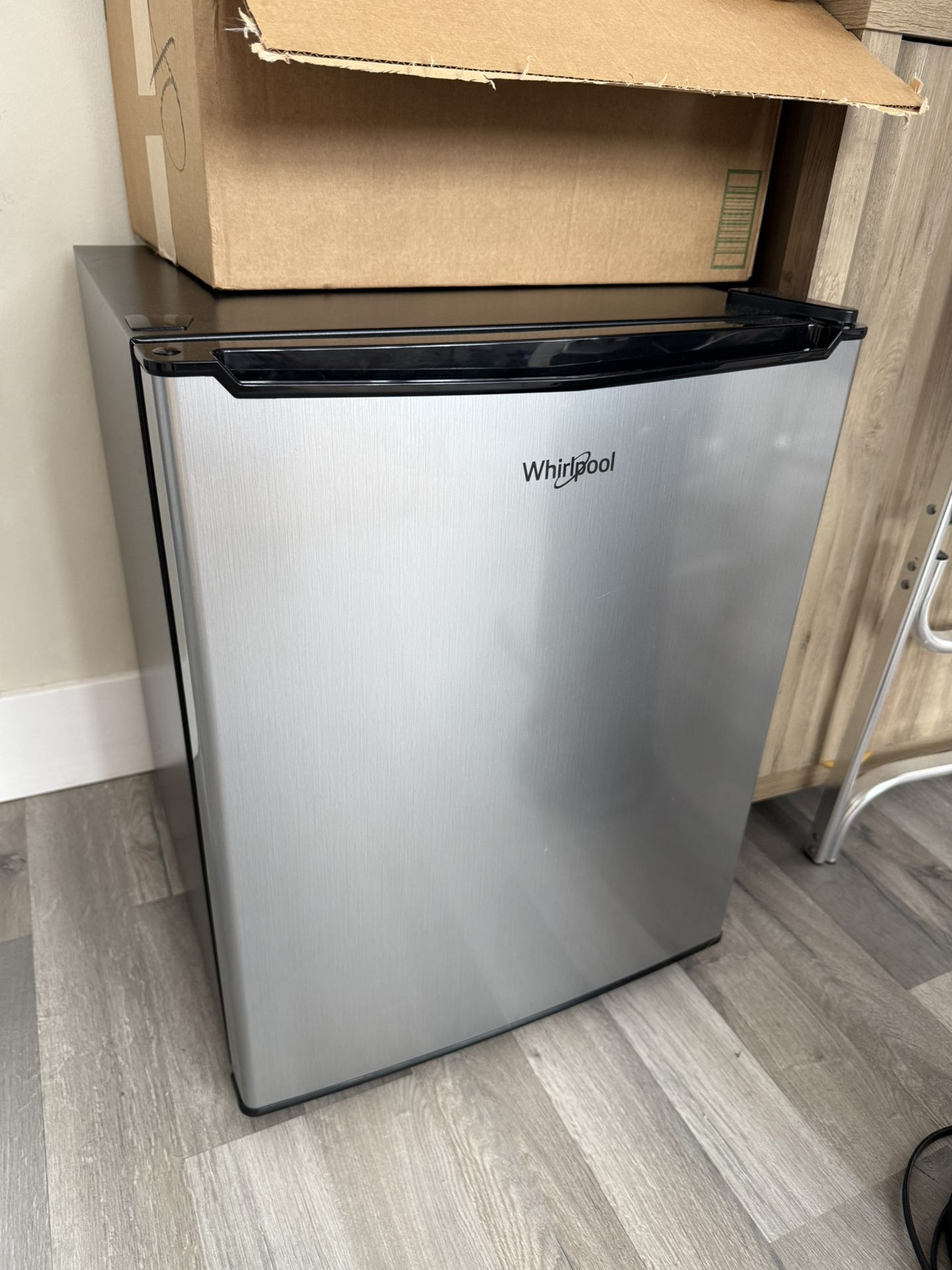 Whirlpool Mini Fridge