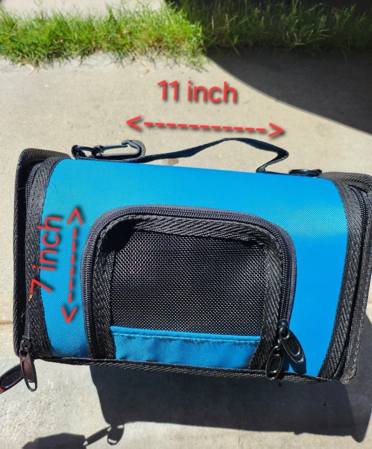 pet carrier