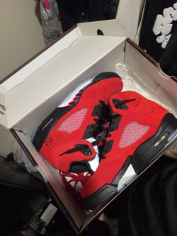 Air Jordan 5 Raging Bulls