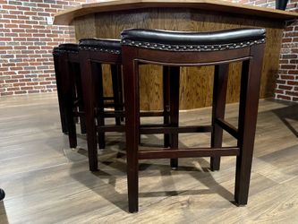 4 Faux Leather Stools