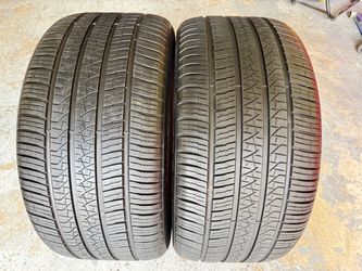 Two Tires 315/40/21 Pirelli Scorpion Zero All Season like new with 90-95% Left Mercedes GLe