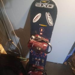 MORROW GENERATION 138CM SNOWBOARD WITH BRAND NEW BINDING