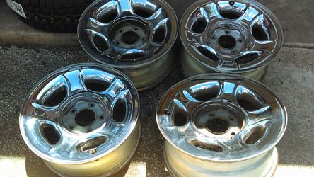 Ford expedition wheels