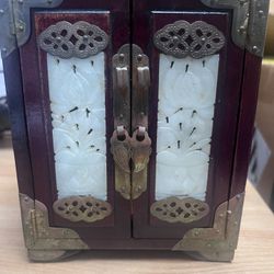 Vintage Chinese rosewood jewelry box with brass decoration and jade inlay is very beautiful