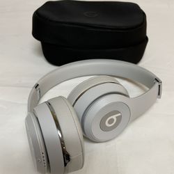 Beats Solo3 Wireless On-Ear Headphones - Satin Silver