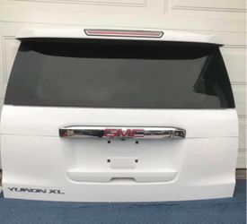 Tailgate door 2018 Yukon Denali xl