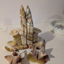 White onyx alabaster marble siesta Mexican cactus Sombrero bookends + 2 candle holders
$30