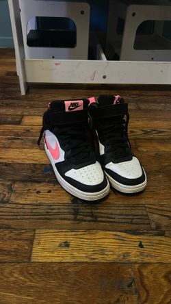Nike Shoes Size 3.5 In Men 5 In Women