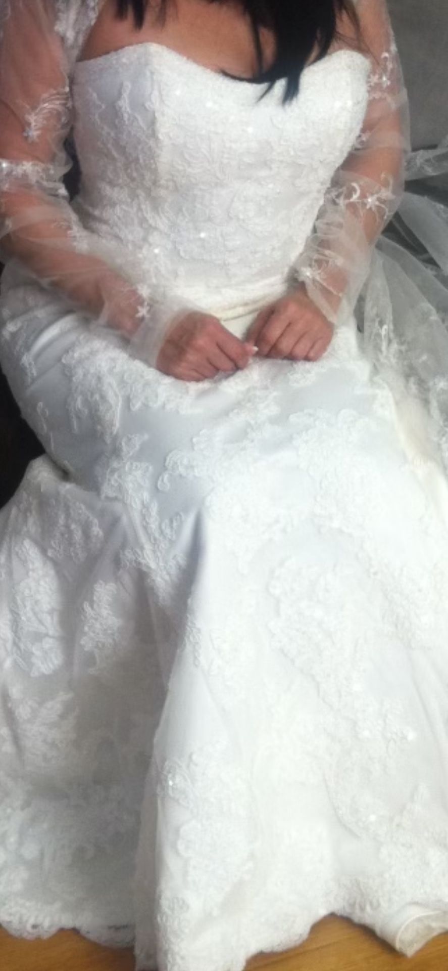 Wedding dress And FREE bolero Train - Best Offer Goes!!