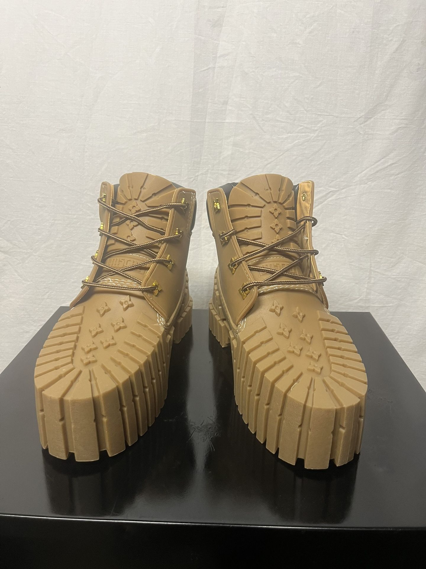 MSCHF 2x4 Boot 2024 Camel Wheat Oversized NY Timbs MSCHF 014 Size 8