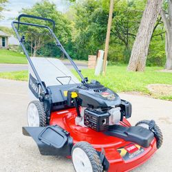 Toro Recycler 22” / 6.75HP / 149cc Self Propelled Lawn Mower 