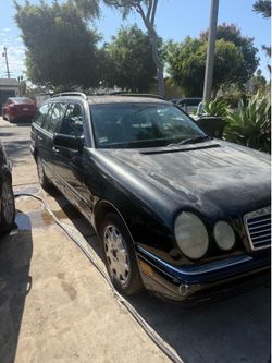1998 Mercedes-Benz E-Class