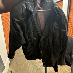 Women’s Leather Jacket Medium 