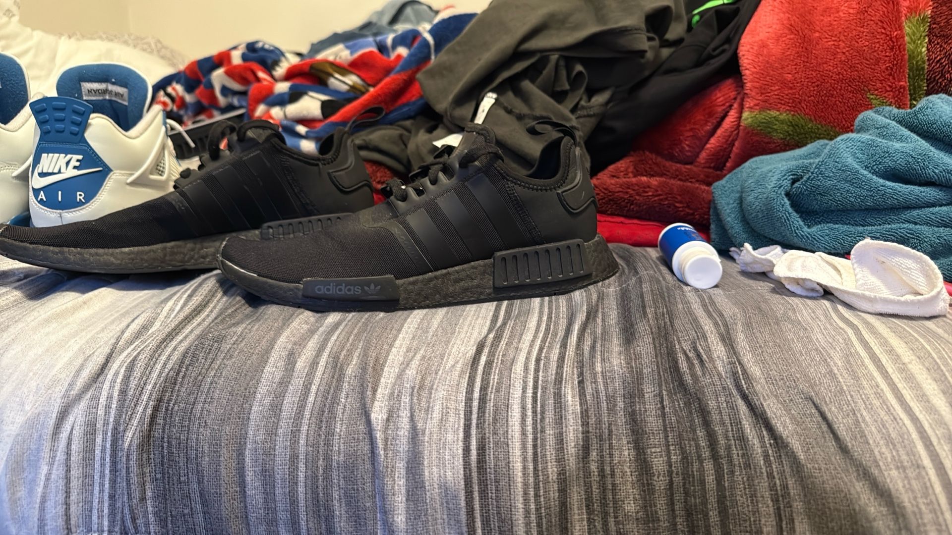 Adidas’s Boost All Balck