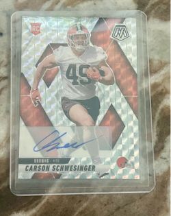 NFL Panini Cleveland Browns Carson Schwesinger Autographed Insert Silver Mosaic Rookie Card