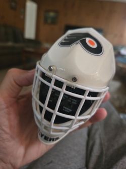 Philadelphia Flyers Mini Goalie Mask Alarm Clock