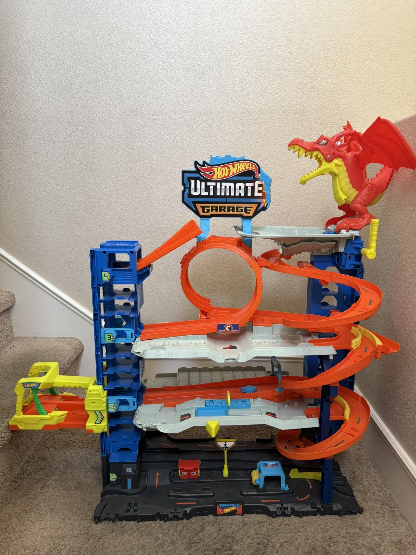 Hot Wheels Garage