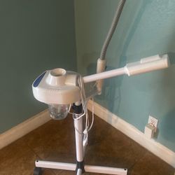 Light And Steamer 