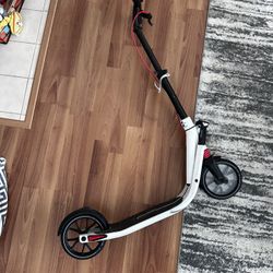 OXELO SCOOTER -foldable 