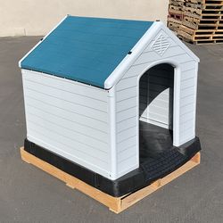 New In Box $150 Waterproof Plastic Dog House for X-Large size pet Indoor Outdoor Cage Kennel 42x42x45 inches