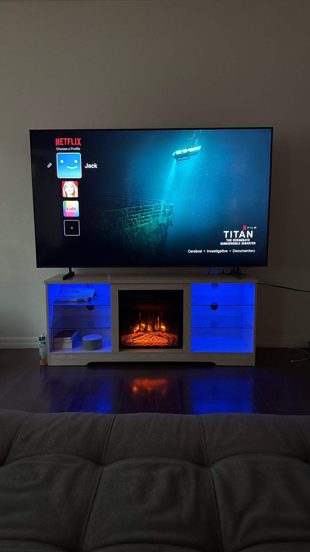 75 Inch Samsung Crystal UHD (Smart TV) WITH BOX