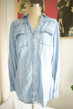 New York and co Levi shirt, size small