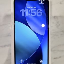 iPhone 14 Plus 128 GB White (Starlight)