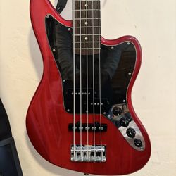 Jaguar Electric 5 String Bass