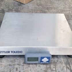 METTLER TOLEDO BC SCALE LIKE NEW 