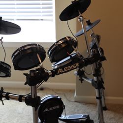 Alesis Surge Drum Set