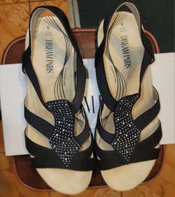 Dream Pairs Sandals Sz 8