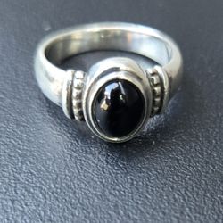 James Avery RETIRED STERLING SILVER Black ONYX RING 