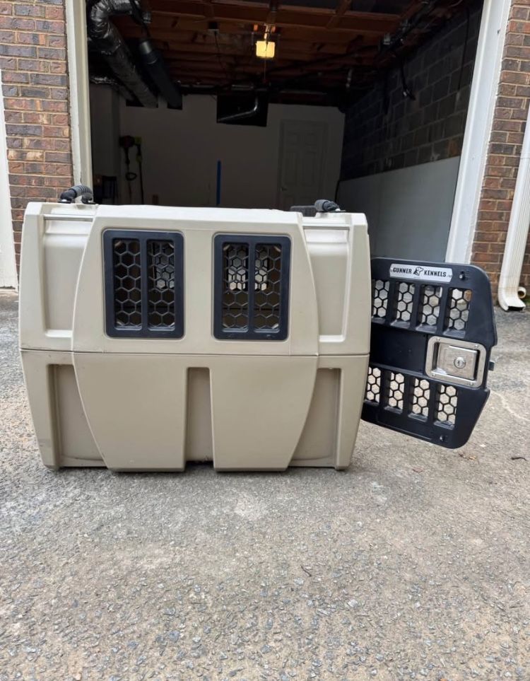 Dog-Gunner-Kennel-Small