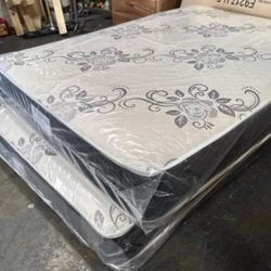 Set Full Size Mattress And Box Spring 