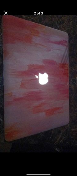 13" Macbook Pro Catalina 8gb RAM 240gb SSD Hard Drive with New Peach case & DVD drive

With a new power adapter.