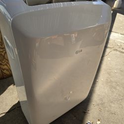 Portable AC LG