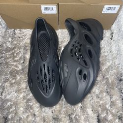 Adidas Yeezy Foam Runner Onyx Size 10