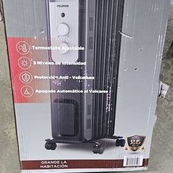 Pelonis 1,500-Watt Oil-Filled Radiant Electric Space Heater / Calentador