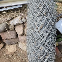 Fencing 100 feet good condition