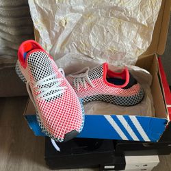 Adidas Deerupt Runner Men’s 10