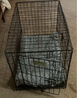 Dog Crate Kennel w/Double Doors $20 FIRM