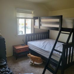 Bunkbed full/twin