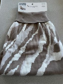 NWT Kookaburra By UGG LARGE