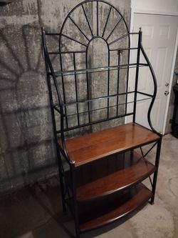 5 Tier, High Quality Iron Bakers Rack