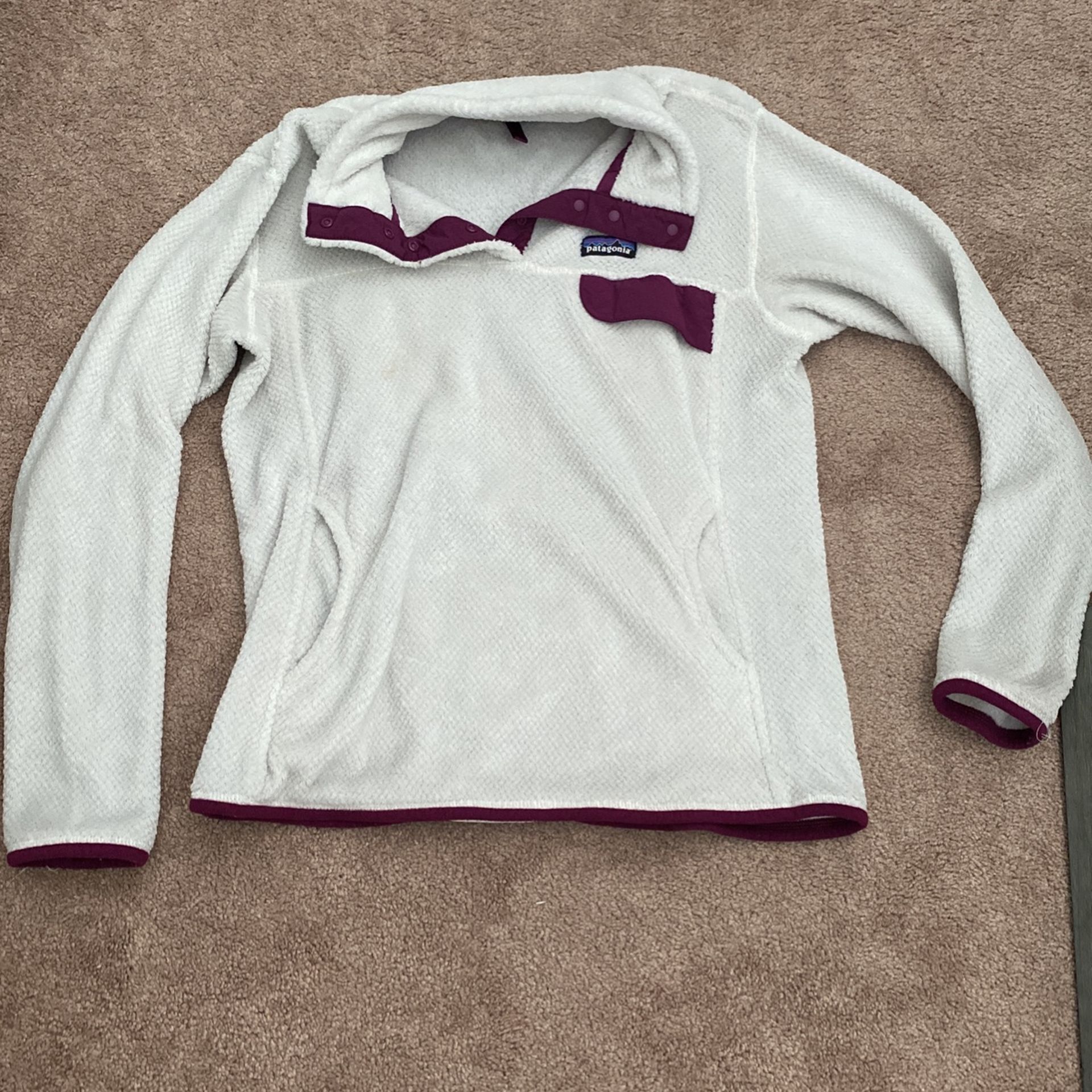 Large Patagonia Fleece