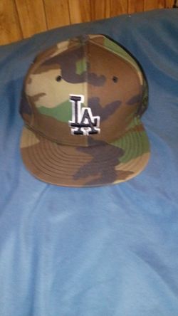 La dogers camo hat