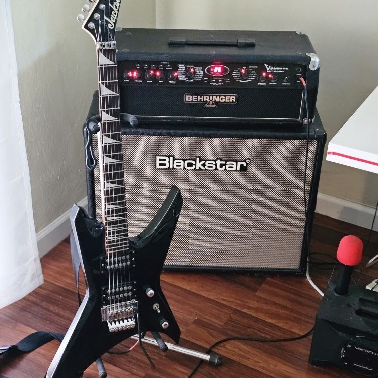 Guitar JACKSON Amplifier Behringer + SPEAKER Black STAR Shadow