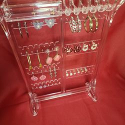Earrings. Fashion 14 Pairs 30.