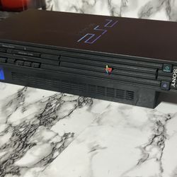 PlayStation 2 (with 2 Controllers) (No Memory Card) 