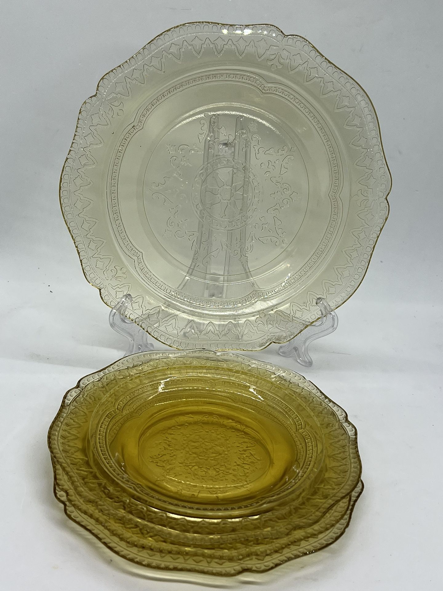 VTG 4pc Depression Federal Glass Amber Golden Glo Patrician Spoke Plates 